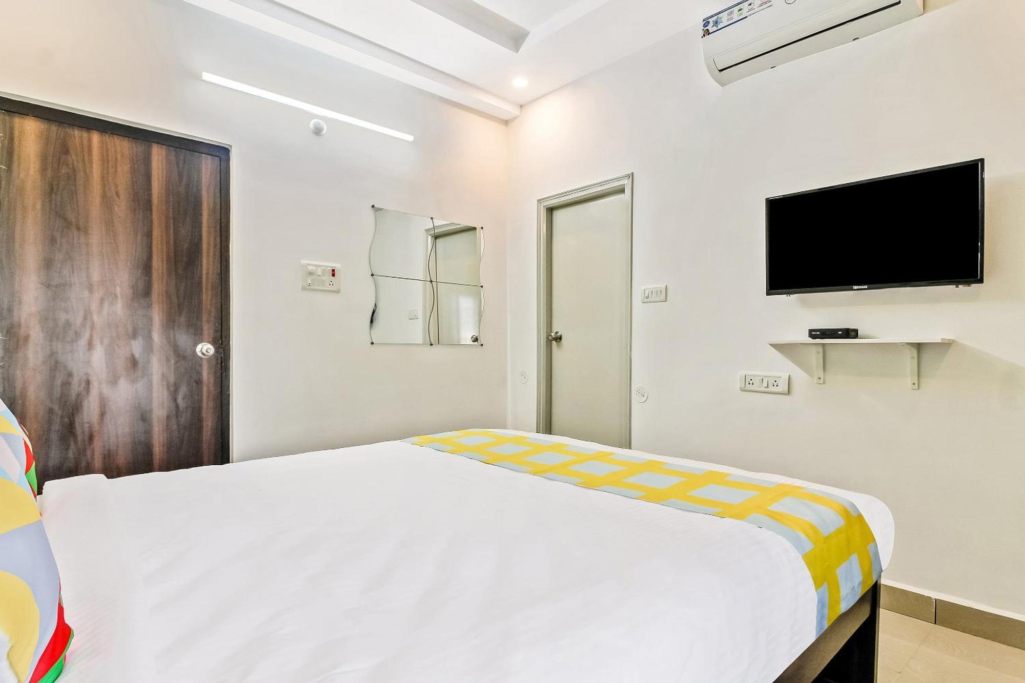 Collection O Vennela Residency Hotel Lingampalli Exterior photo